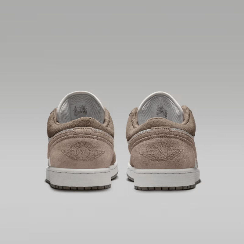 Air Jordan 1 Low Men's Shoes 553558-046
