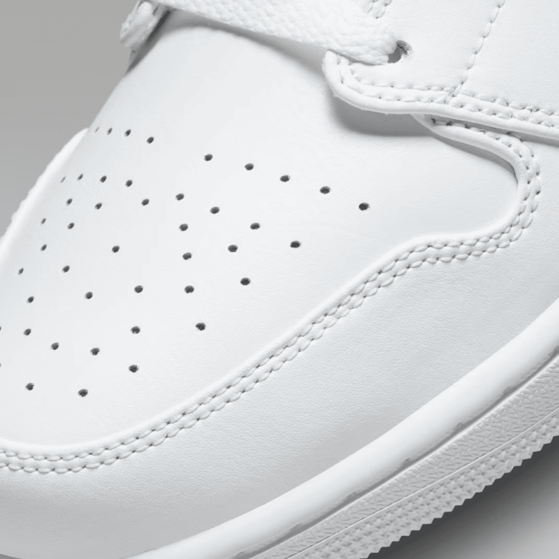 Air Jordan 1 Low Men's Shoes 553558-136