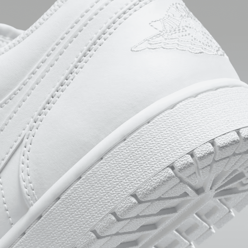 Air Jordan 1 Low Men's Shoes 553558-136