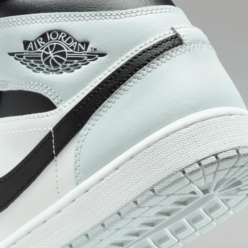 Air Jordan 1 Mid Men's Shoes DQ8426-002
