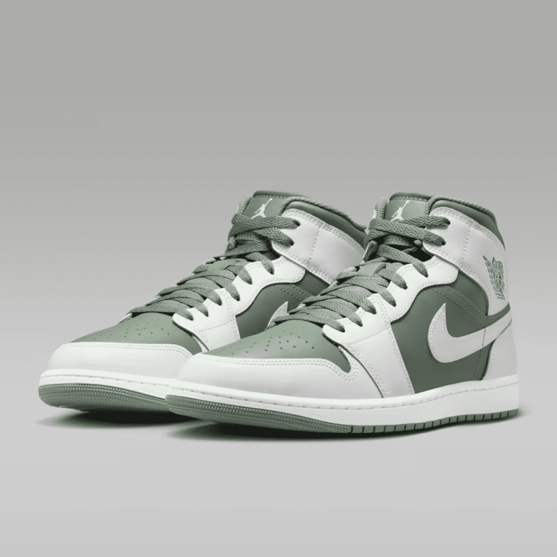 Air Jordan 1 Mid Men's Shoes DQ8426-107